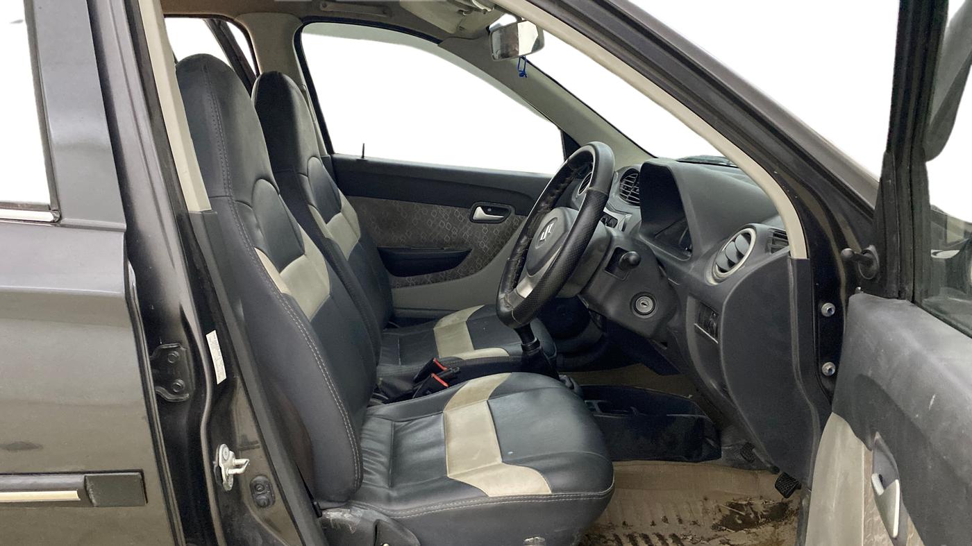 2016 Maruti Alto 800 LXI, Petrol, Manual, 65,167 km, Right Side Front Door Cabin