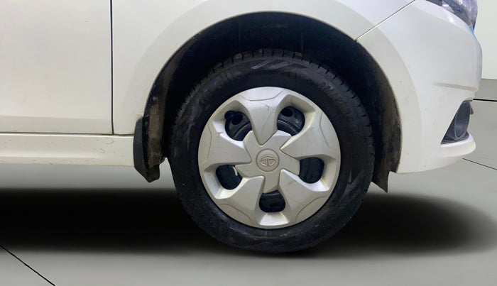 2017 Tata TIGOR XM PETROL, Petrol, Manual, 82,161 km, Right Front Wheel