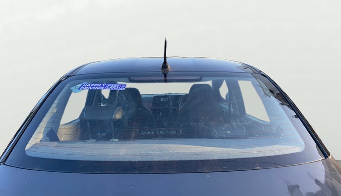 2021 Hyundai AURA S 1.2 CNG, CNG, Manual, 1,09,361 km, Rear Windshield