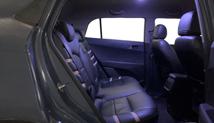 2016 Hyundai Creta S 1.6 PETROL, Petrol, Manual, 53,363 km, Right Side Rear Door Cabin