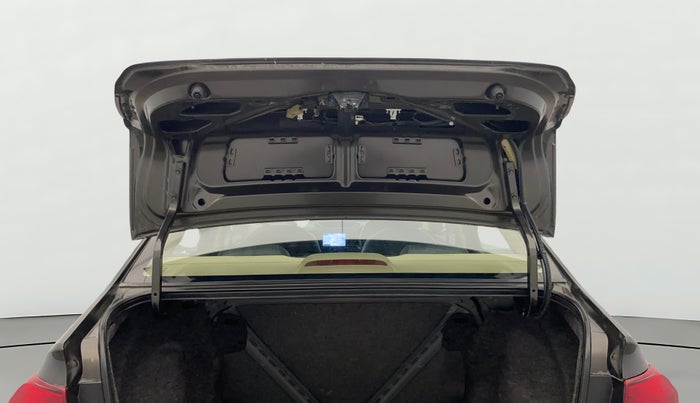 2020 Honda Amaze 1.2L I-VTEC VX, Petrol, Manual, 32,307 km, Boot Door Open