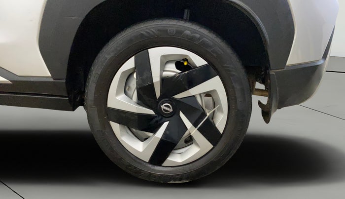 2022 Nissan MAGNITE XV EXECUTIVE, CNG, Manual, 49,559 km, Left Rear Wheel