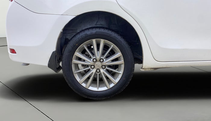 2016 Toyota Corolla Altis VL CVT PETROL, Petrol, Automatic, 67,969 km, Right Rear Wheel