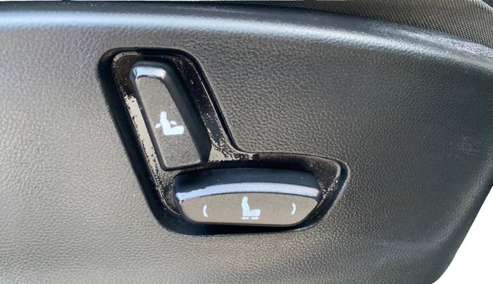 2021 MG HECTOR SHARP 1.5 DCT PETROL, Petrol, Automatic, 95,379 km, Third Seat Row ( optional )