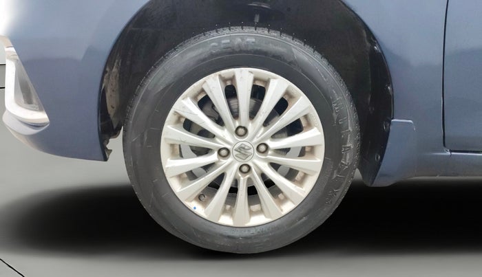 2018 Maruti Ciaz DELTA 1.5 SHVS MT PETROL, Petrol, Manual, 1,07,379 km, Left Front Wheel