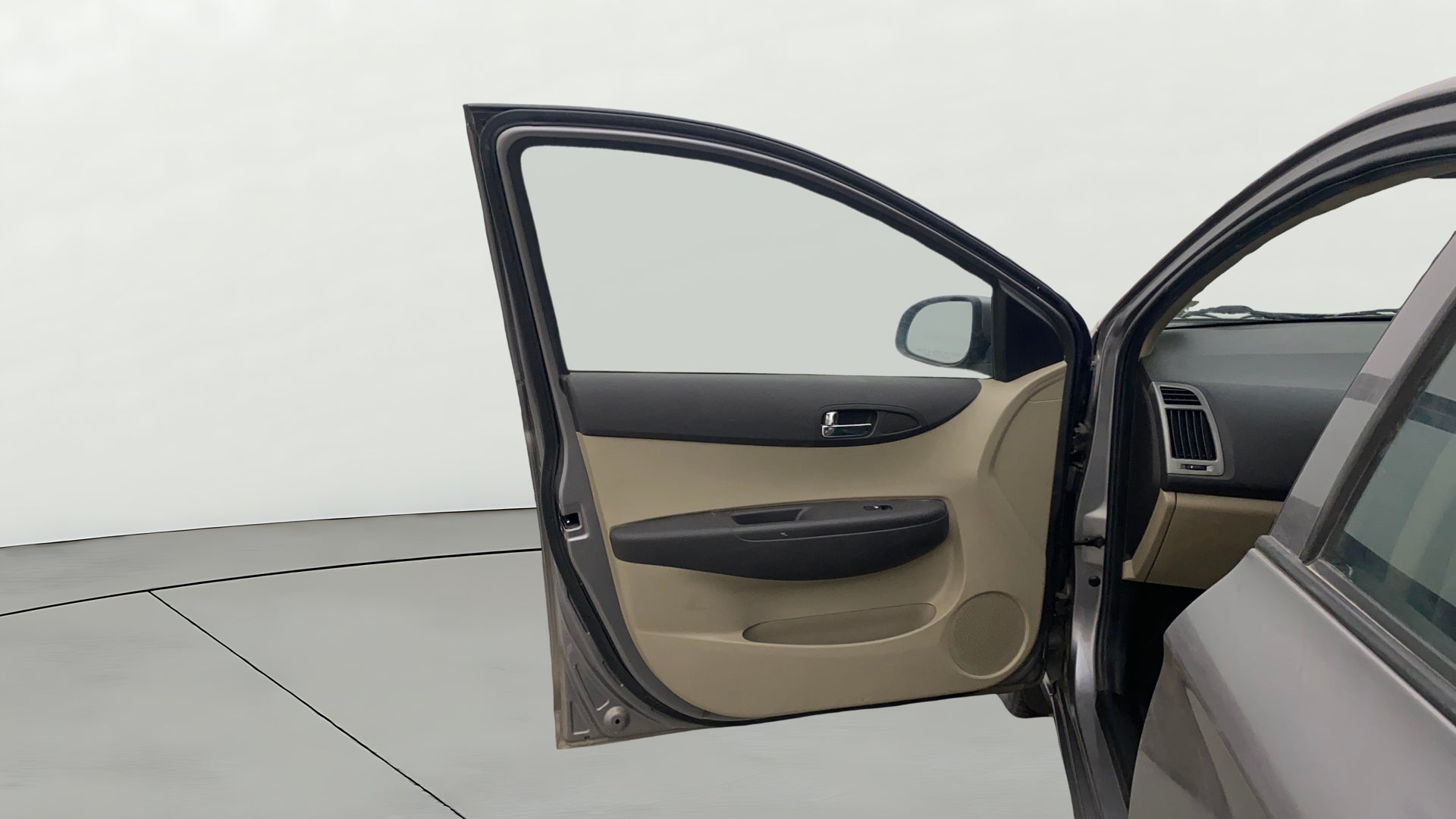 camera-LHS-Front-Door