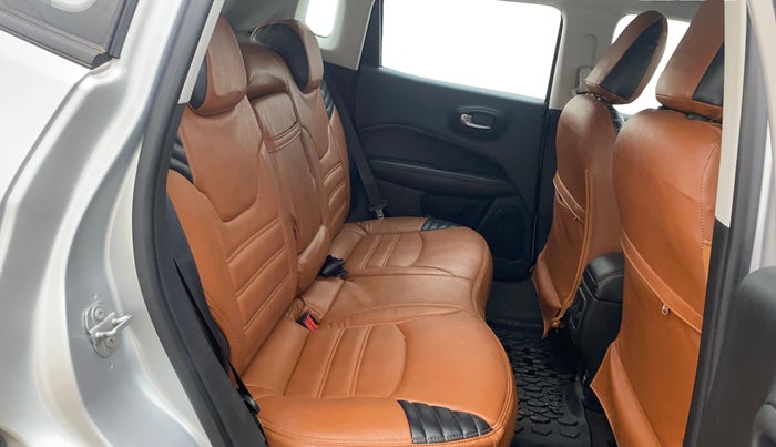 2018 Jeep Compass SPORT 1.4 PETROL, Petrol, Manual, 30,501 km, Right Side Rear Door Cabin