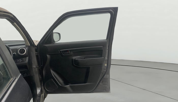 2022 Maruti S PRESSO VXI+, Petrol, Manual, 40,500 km, RHS Front Door