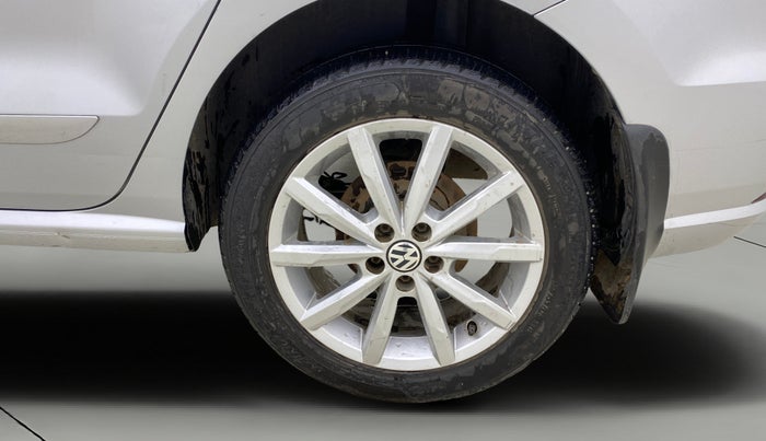 2017 Volkswagen Ameo HIGHLINE1.2L PLUS 16 ALLOY, Petrol, Manual, 70,031 km, Left Rear Wheel