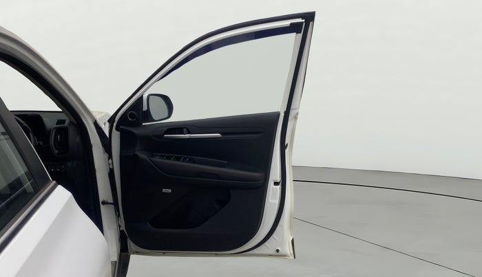 2020 KIA SONET GTX PLUS 1.5 AT, Diesel, Automatic, 75,959 km, RHS Front Door