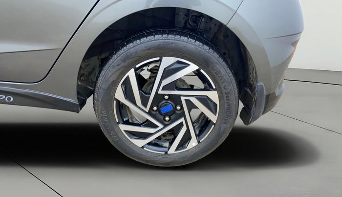 2023 Hyundai NEW I20 ASTA (O) 1.2 MT, Petrol, Manual, 19,651 km, Left Rear Wheel