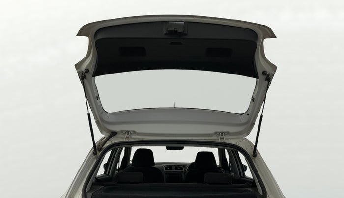 2019 Volkswagen Polo HIGHLINE PLUS 1.0, Petrol, Manual, 50,774 km, Boot Door Open