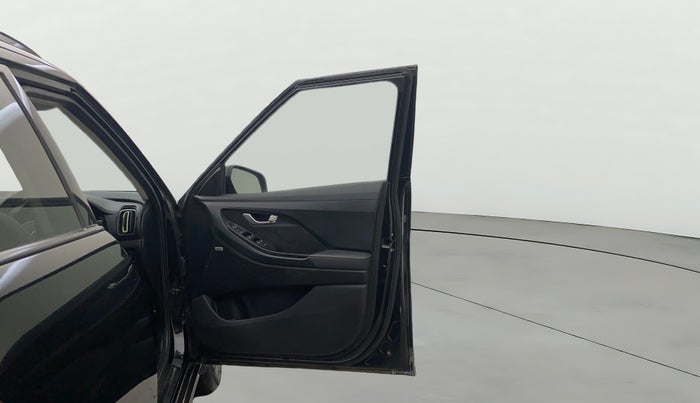 2023 Hyundai Creta 1.5 SX (O) AT Petrol Adventure Edition, Petrol, Automatic, 19,004 km, RHS Front Door