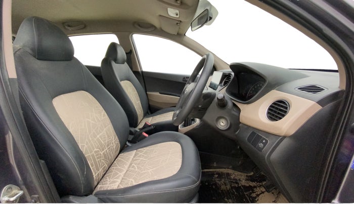 2016 Hyundai Grand i10 MAGNA 1.1 CRDI, Diesel, Manual, 84,987 km, Right Side Front Door Cabin