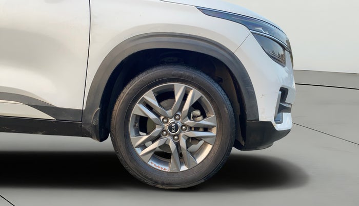 2020 KIA SELTOS HTX 1.5 PETROL, Petrol, Manual, 76,020 km, Right Front Wheel