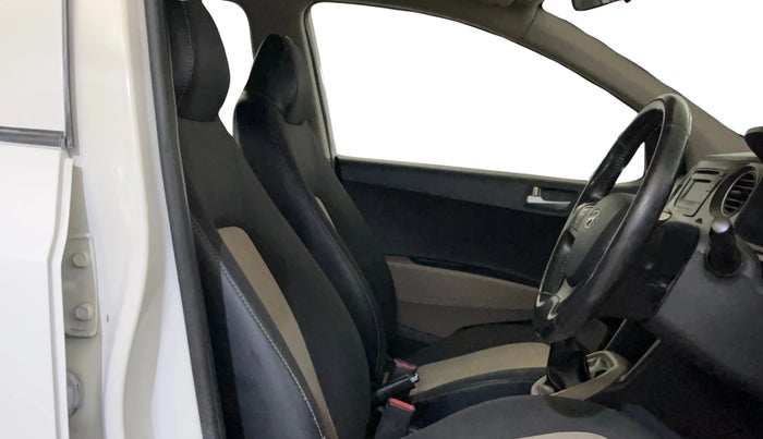 2016 Hyundai Grand i10 ASTA (O) 1.2 KAPPA VTVT, Petrol, Manual, 83,526 km, Right Side Front Door Cabin