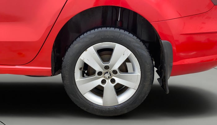 2017 Skoda Rapid 1.5 TDI CR ACTIVE, Diesel, Manual, 1,56,987 km, Left Rear Wheel