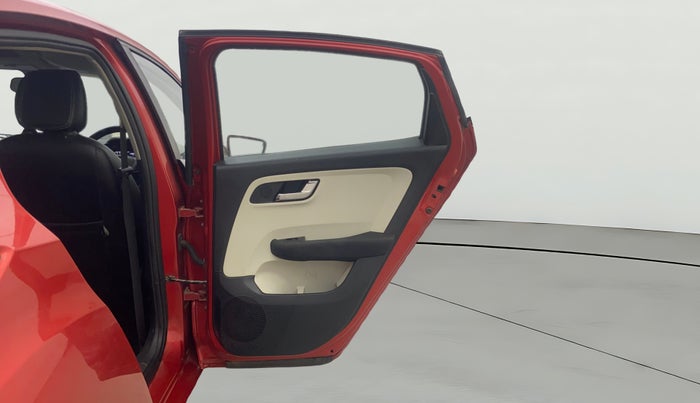 2021 Tata ALTROZ XZ PETROL, Petrol, Manual, 43,470 km, RHS Rear Door