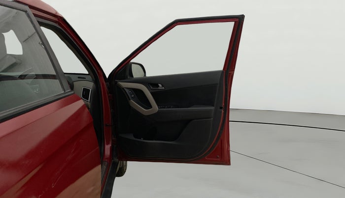 2017 Hyundai Creta SX (O) 1.6 DIESEL, Diesel, Manual, 1,04,813 km, RHS Front Door