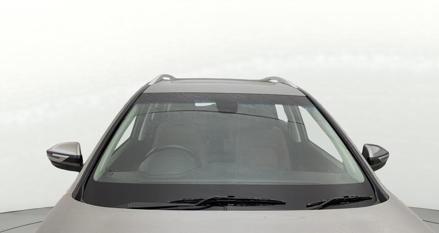 2020 MG HECTOR PLUS SHARP 1.5 PETROL TURBO DCT 6-STR, Petrol, Automatic, 55,884 km, Front Windshield