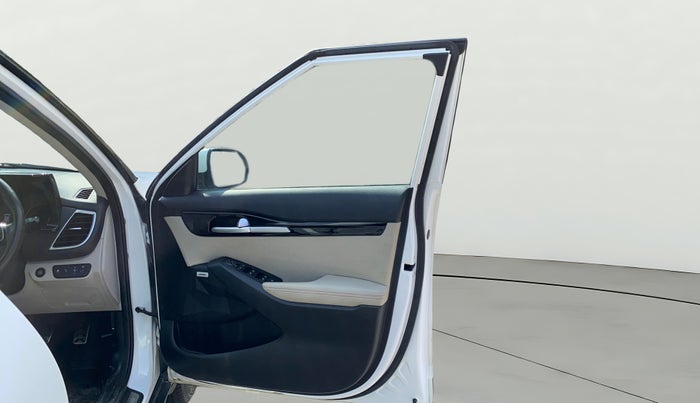 2020 KIA SELTOS GTX PLUS 1.4 PETROL, Petrol, Manual, 39,192 km, RHS Front Door