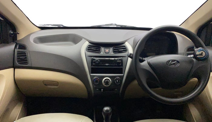 2015 Hyundai Eon ERA +, CNG, Manual, 1,23,572 km, Dashboard