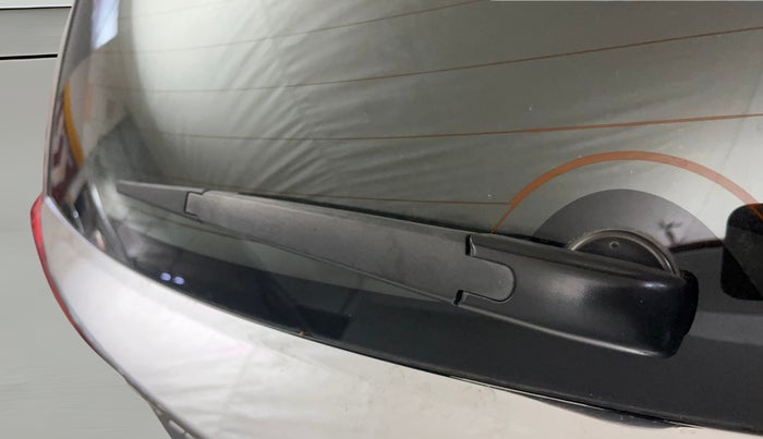 2020 Maruti Baleno ZETA PETROL 1.2, Petrol, Manual, 53,213 km, Rear Wiper