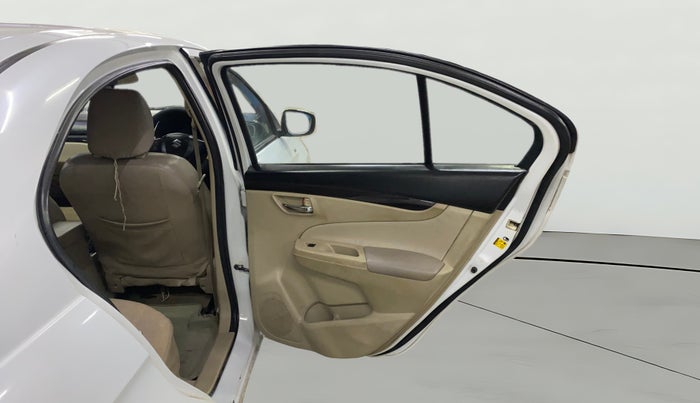 2017 Maruti Ciaz VXI+, Petrol, Manual, 88,397 km, RHS Rear Door