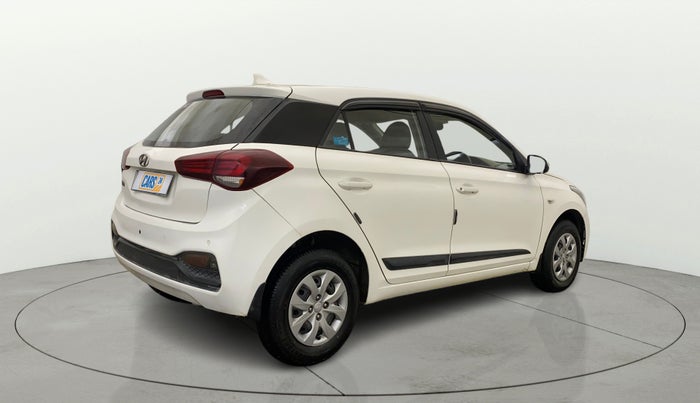 2020 Hyundai Elite i20 MAGNA PLUS 1.2, Petrol, Manual, 13,604 km, Right Back Diagonal