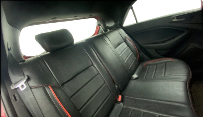 2017 Hyundai i20 Active 1.2 SX, Petrol, Manual, 77,809 km, Right Side Rear Door Cabin