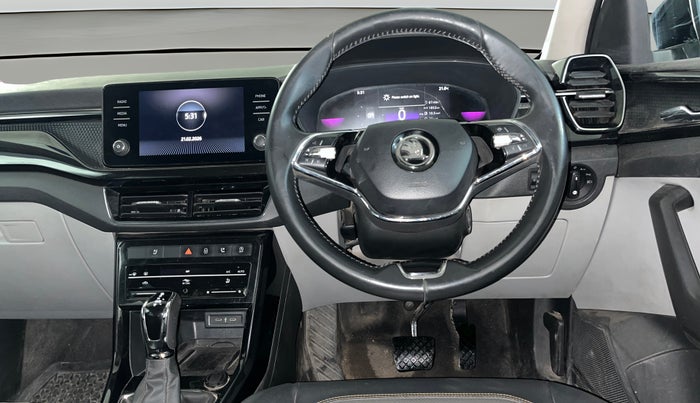 2023 Skoda KUSHAQ STYLE 1.0L TSI AT (6 AIRBAGS), Petrol, Automatic, 39,765 km, Steering Wheel Close Up