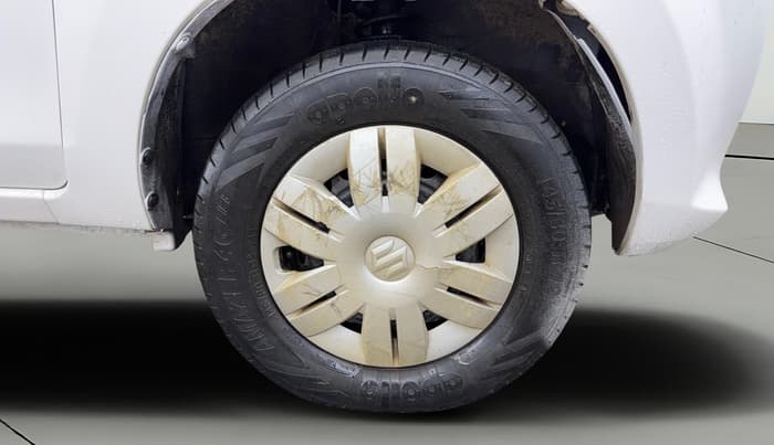 2015 Maruti Alto 800 LXI, Petrol, Manual, 65,025 km, Right Front Wheel