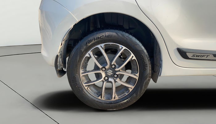 2023 Maruti Swift ZXI PLUS DUAL TONE, Petrol, Manual, 44,029 km, Right Rear Wheel