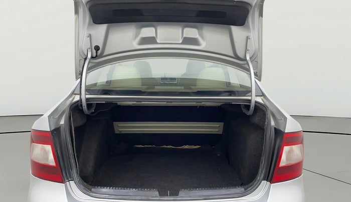 2013 Skoda Rapid ELEGANCE 1.6 TDI CR MT, Diesel, Manual, 1,46,490 km, Boot Open Zoomed View