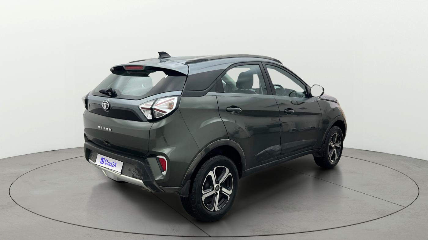 2022 Tata NEXON XZA PLUS (HS) PETROL, Petrol, Automatic, 24,827 km, Right Back Diagonal