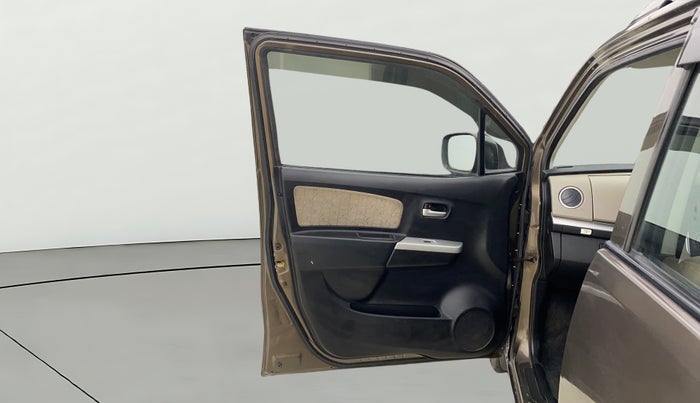 2013 Maruti Wagon R 1.0 VXI, Petrol, Manual, 51,752 km, LHS Front Door