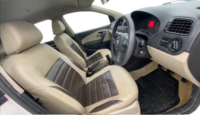 2012 Volkswagen Polo TRENDLINE 1.2L DIESEL, Diesel, Manual, 86,141 km, Right Side Front Door Cabin