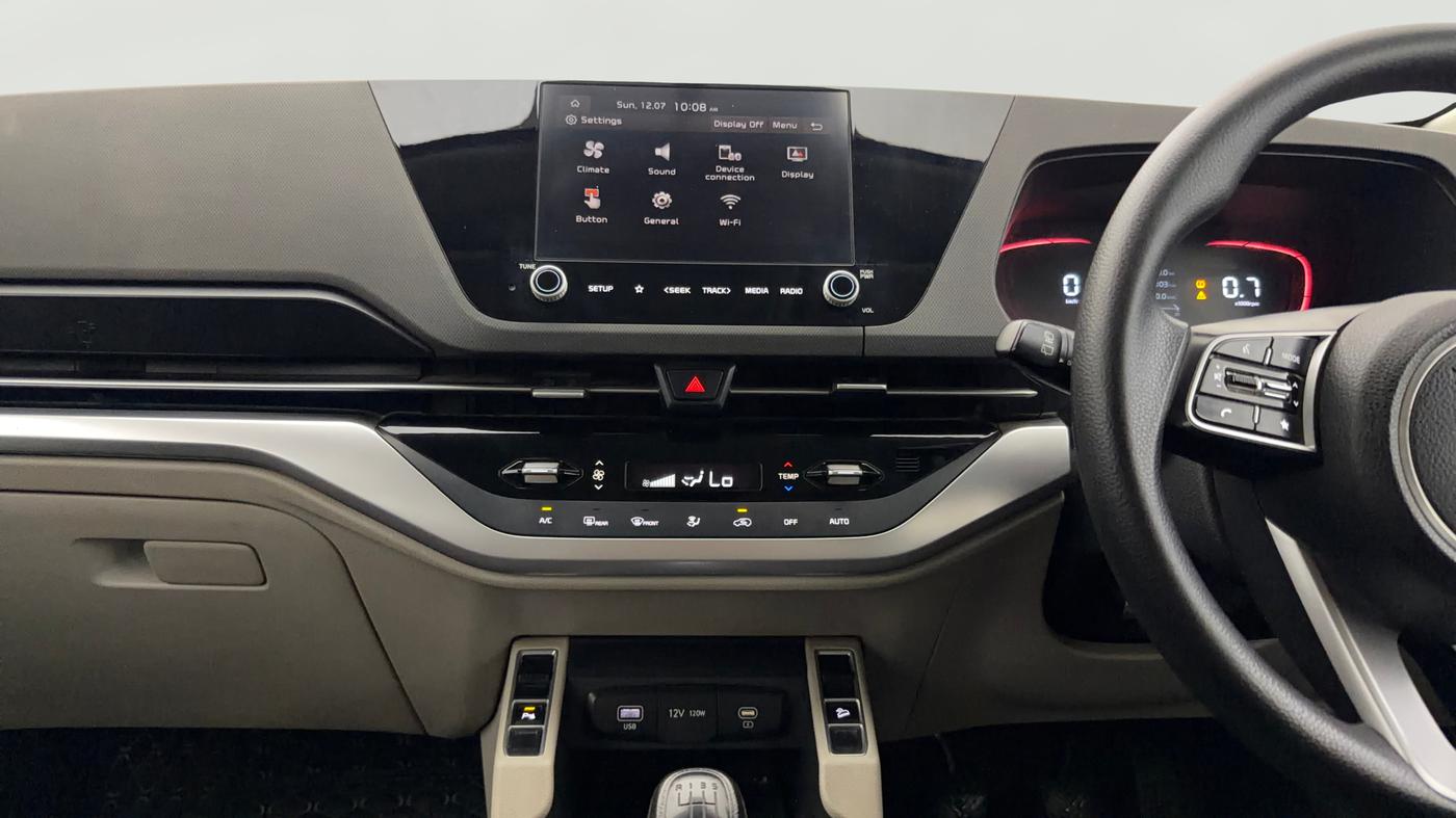 2022 KIA CARENS PRESTIGE PLUS 1.5 DIESEL 7 STR, Diesel, Manual, 95,077 km, Air Conditioner