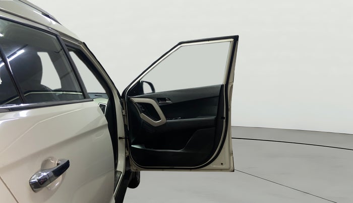 2017 Hyundai Creta SX PLUS AT 1.6 DIESEL, Diesel, Automatic, 92,929 km, RHS Front Door