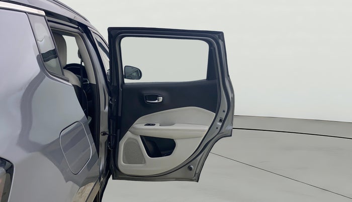 2018 Jeep Compass LIMITED (O) 2.0 DIESEL, Diesel, Manual, 1,21,014 km, RHS Rear Door