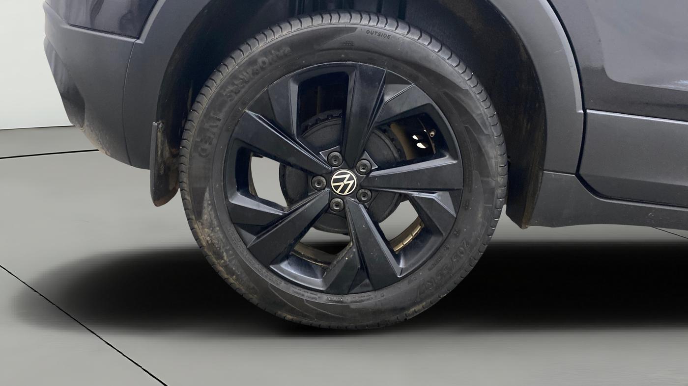 2025 Volkswagen TAIGUN  GT PLUS 1.5 TSI MT, Petrol, Manual, 42,439 km, Right Rear Wheel