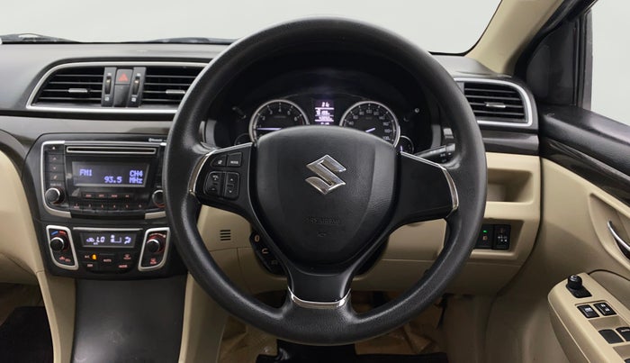2015 Maruti Ciaz ZXI, Petrol, Manual, 44,028 km, Steering Wheel Close Up