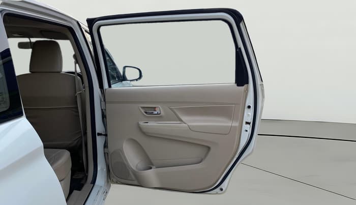 2020 Maruti Ertiga VXI CNG, CNG, Manual, 86,729 km, RHS Rear Door