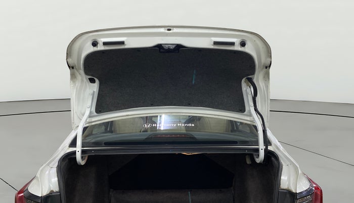 2024 Honda City 1.5L I-VTEC V, Petrol, Manual, 28,986 km, Boot Door Open