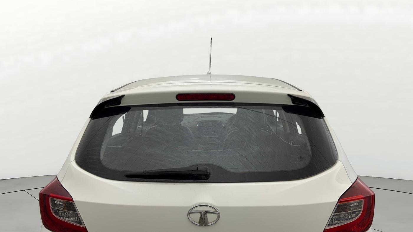 2022 Tata Tiago XZA PLUS PETROL, Petrol, Automatic, 76,725 km, Rear Windshield