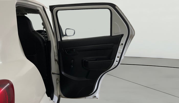 2023 Maruti S PRESSO VXI, Petrol, Manual, 9,582 km, RHS Rear Door
