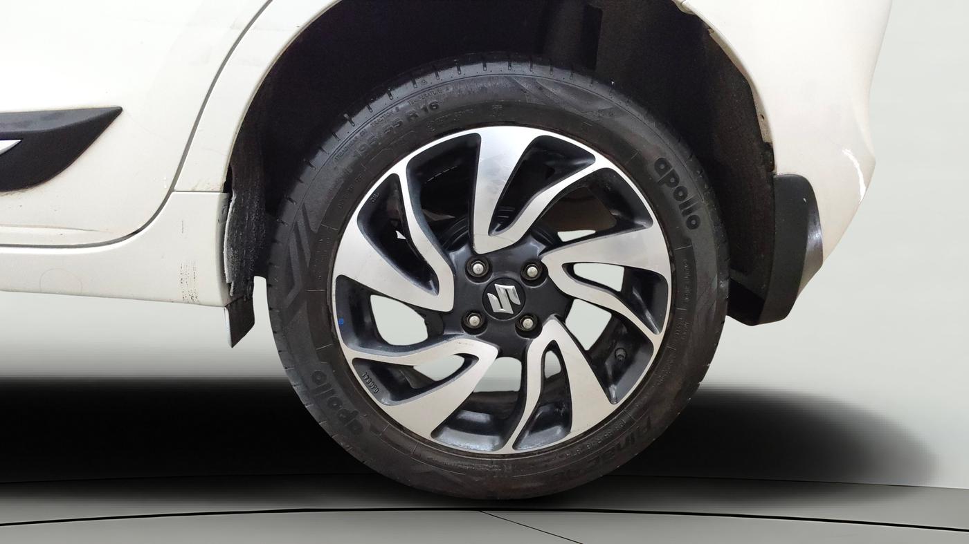 2021 Maruti Baleno ZETA PETROL 1.2, Petrol, Manual, 28,025 km, Left Rear Wheel