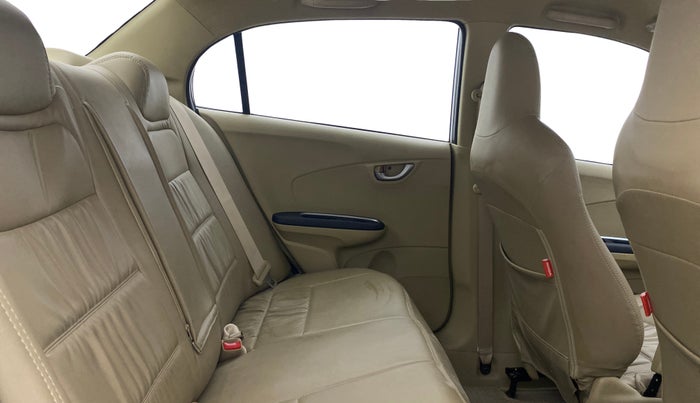 2017 Honda Amaze 1.2L I-VTEC SX, Petrol, Manual, 25,988 km, Right Side Rear Door Cabin