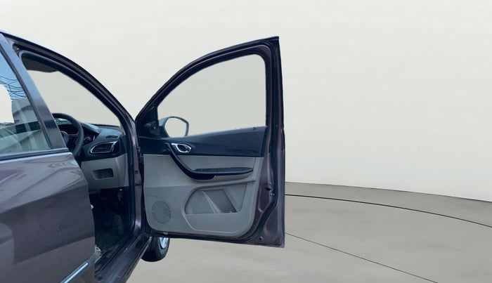 2019 Tata Tiago XZ PETROL, Petrol, Manual, 47,658 km, RHS Front Door