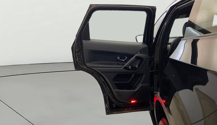 2022 Tata Safari XZ PLUS DARK EDITION, Diesel, Manual, 73,479 km, LHS Rear Door